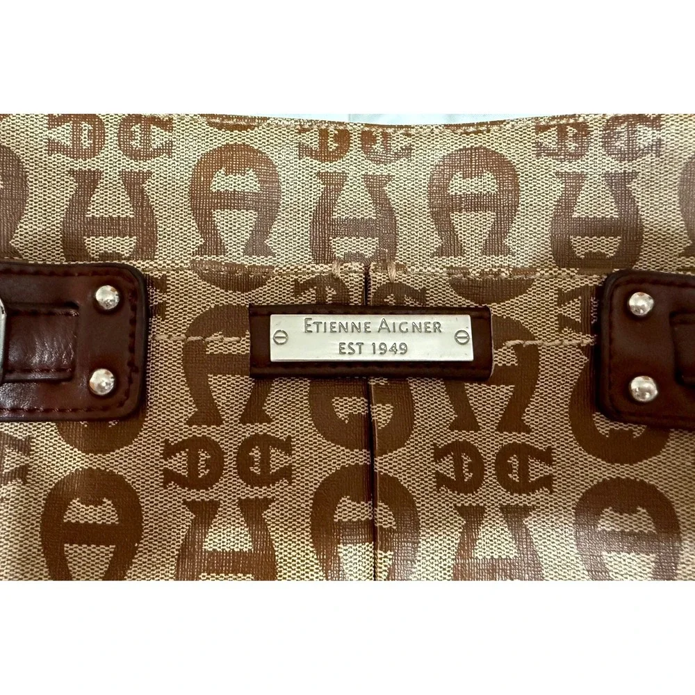 Etienne Aigner this vintage