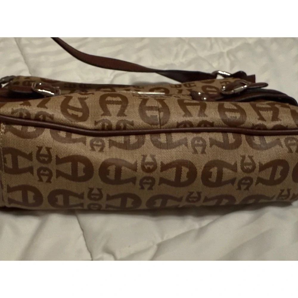 Etienne Aigner this vintage