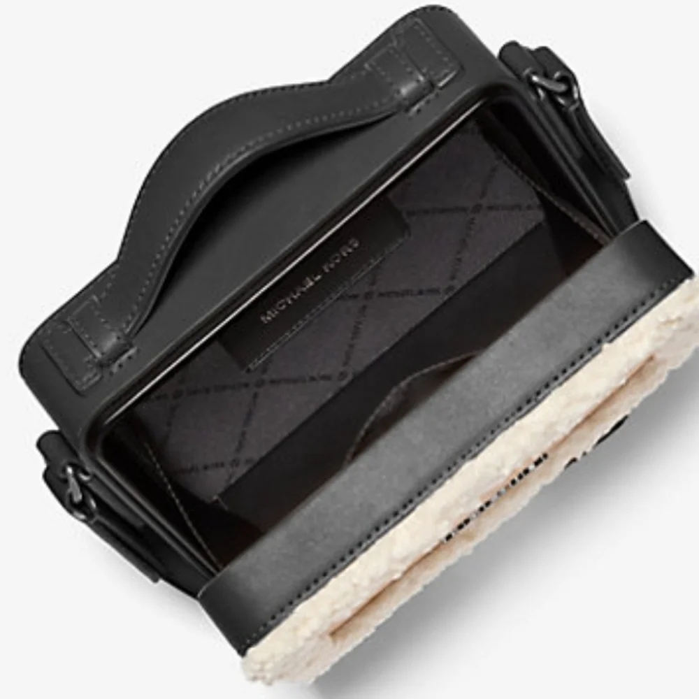 Michael Kors stylish crossbody