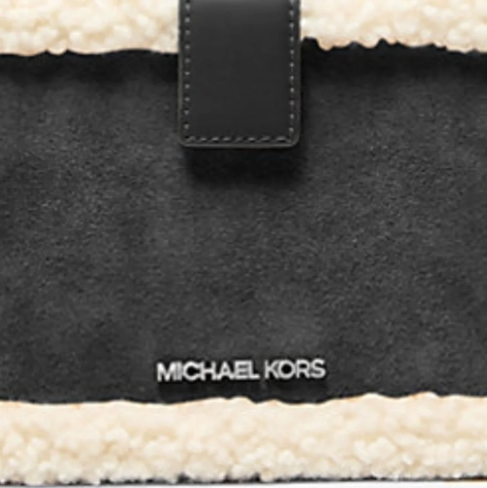 Michael Kors stylish crossbody