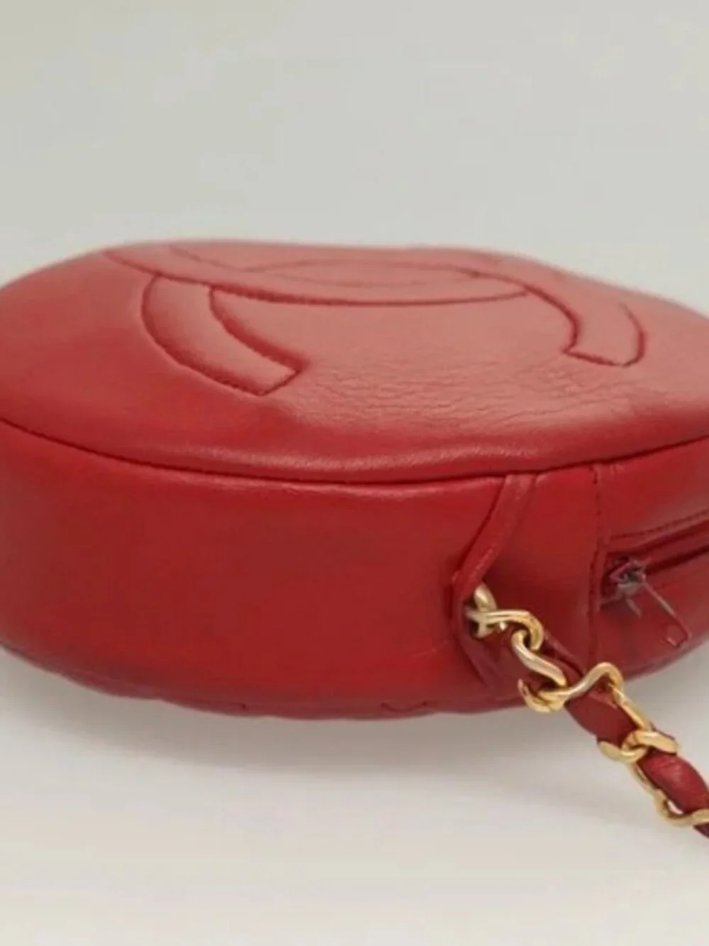 CHANEL Chain Shoulder Bag Lamb Skin Red Gold CC Auth 127505