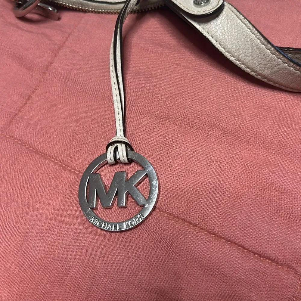 Michael Kors elegant cream
