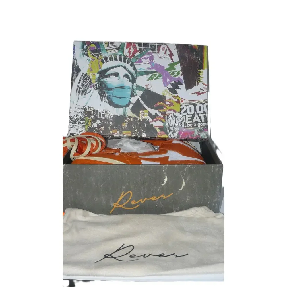 Reves collectible crafted