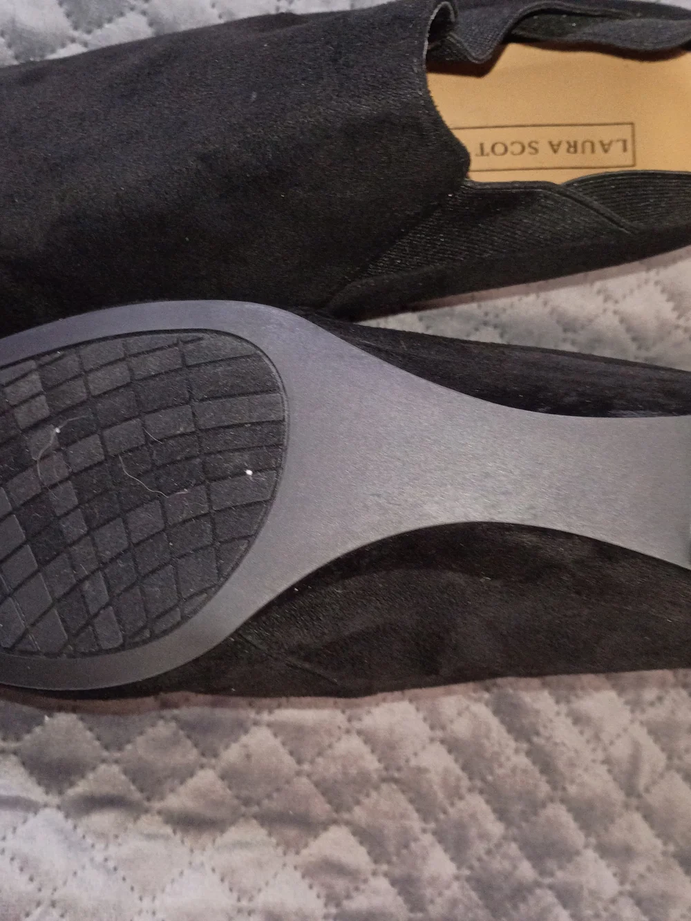 Laura Scott sleek black