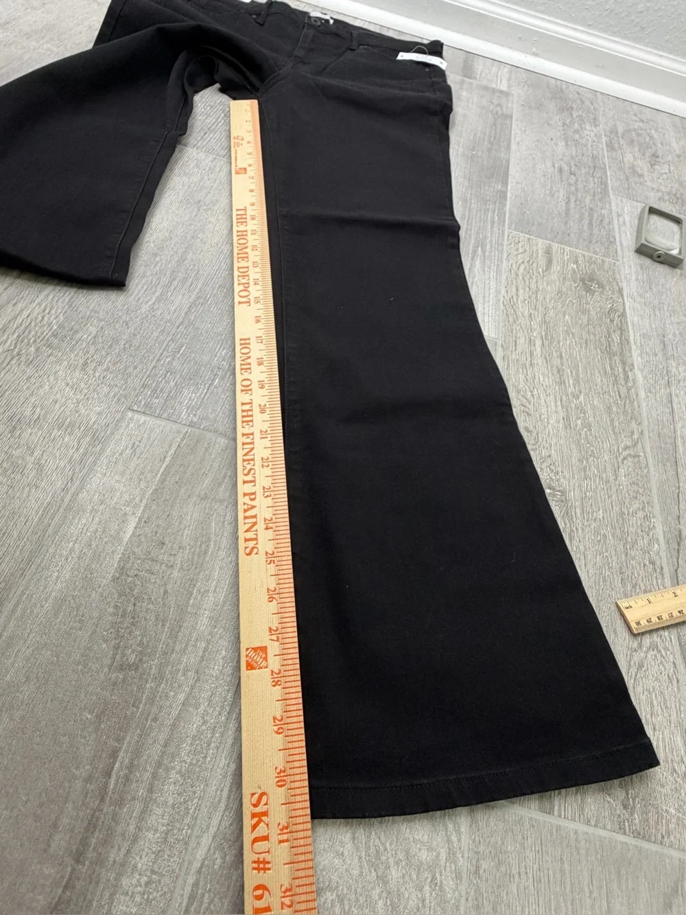 Jessica Simpson item size mid