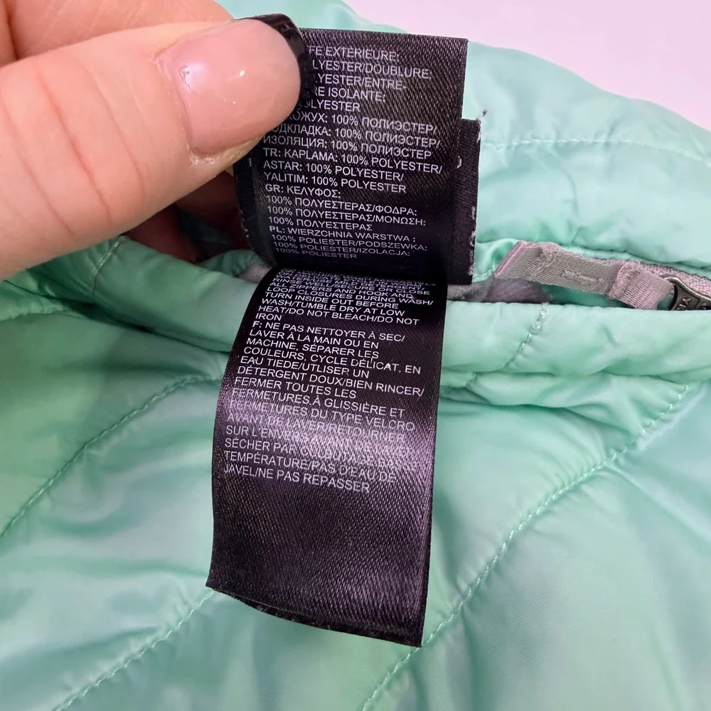 Girls Reversible North Face Jacket‎