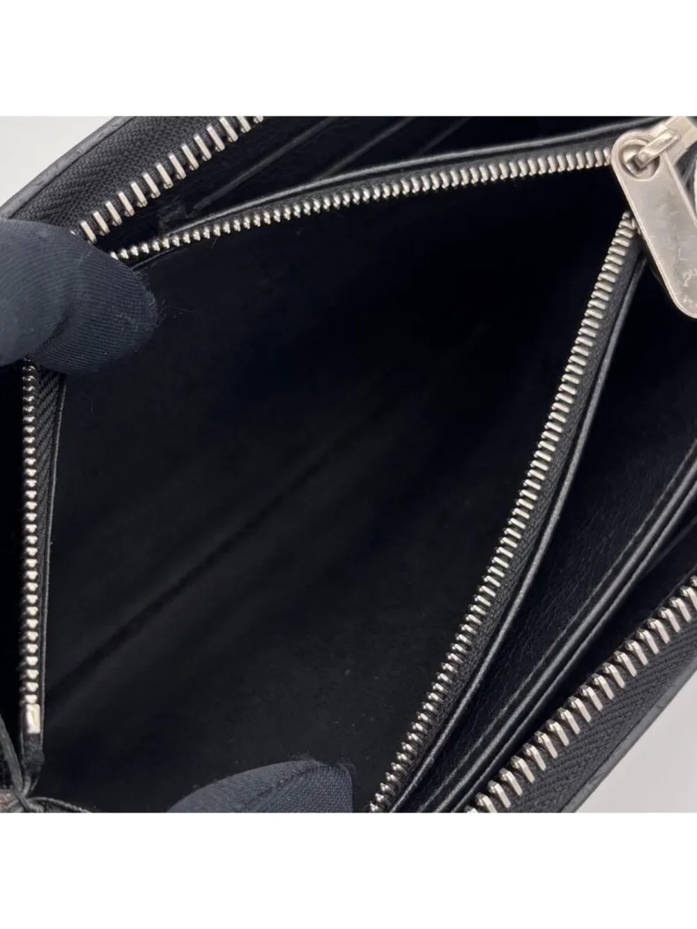 Louis Vuitton brand louis