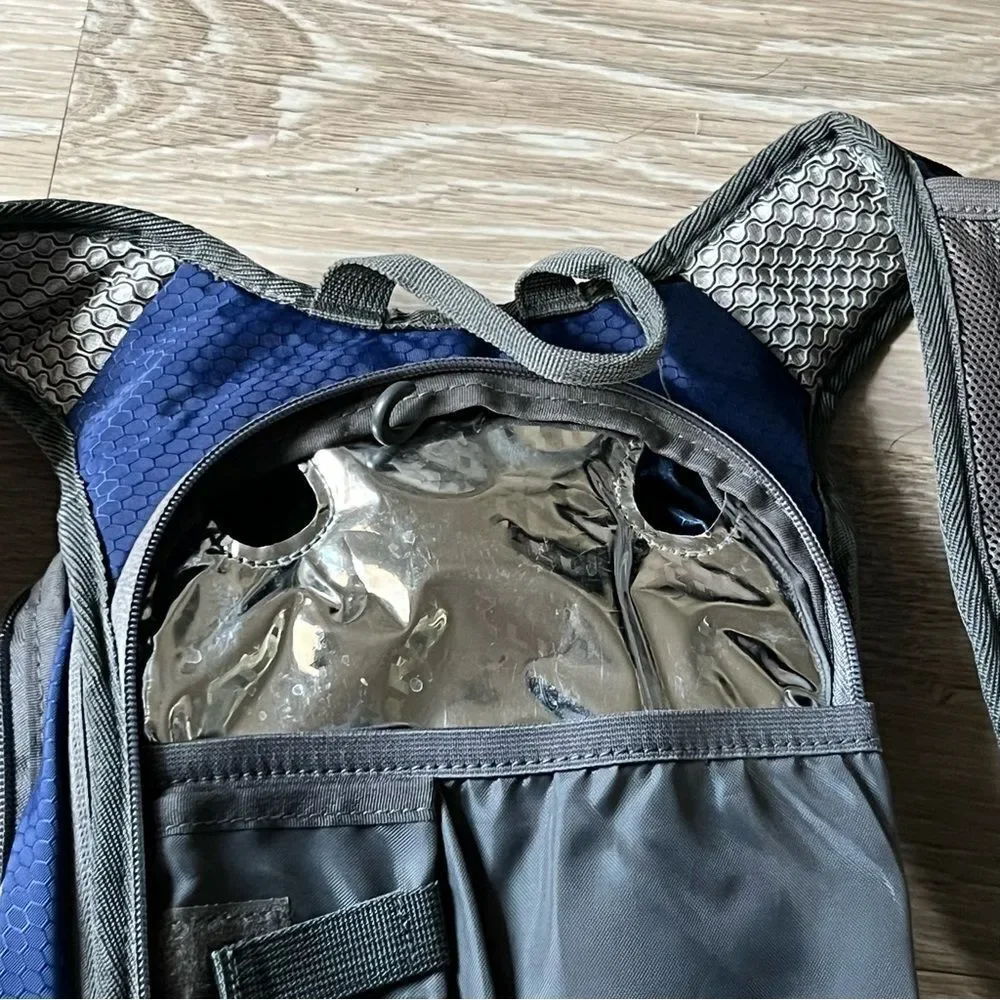 FŪL Day BACKPACK Padded Waterproof Cooler Compartment Multi Pockets Blue
