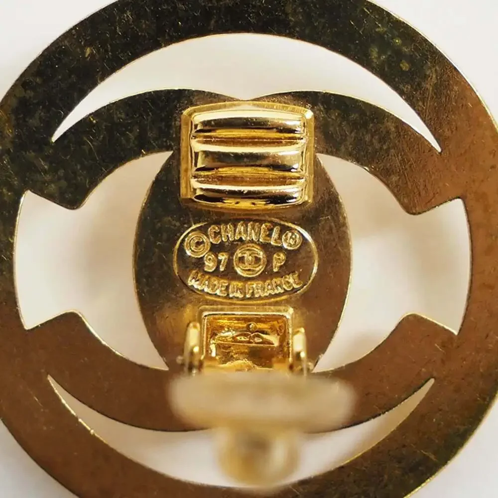 CHANEL gold earrings