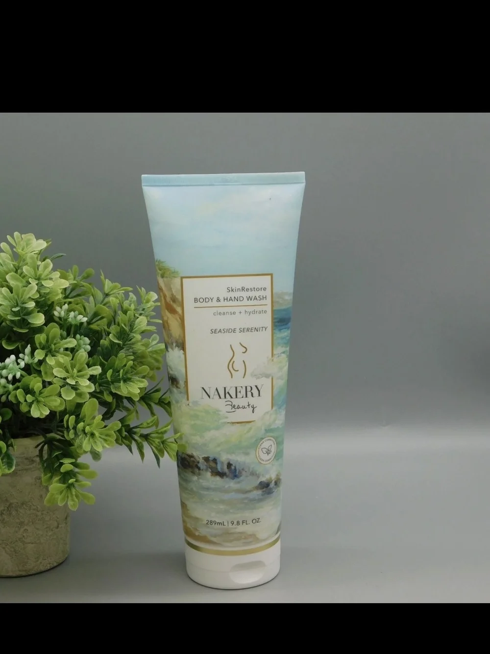 Nakery Beauty nwt nakery