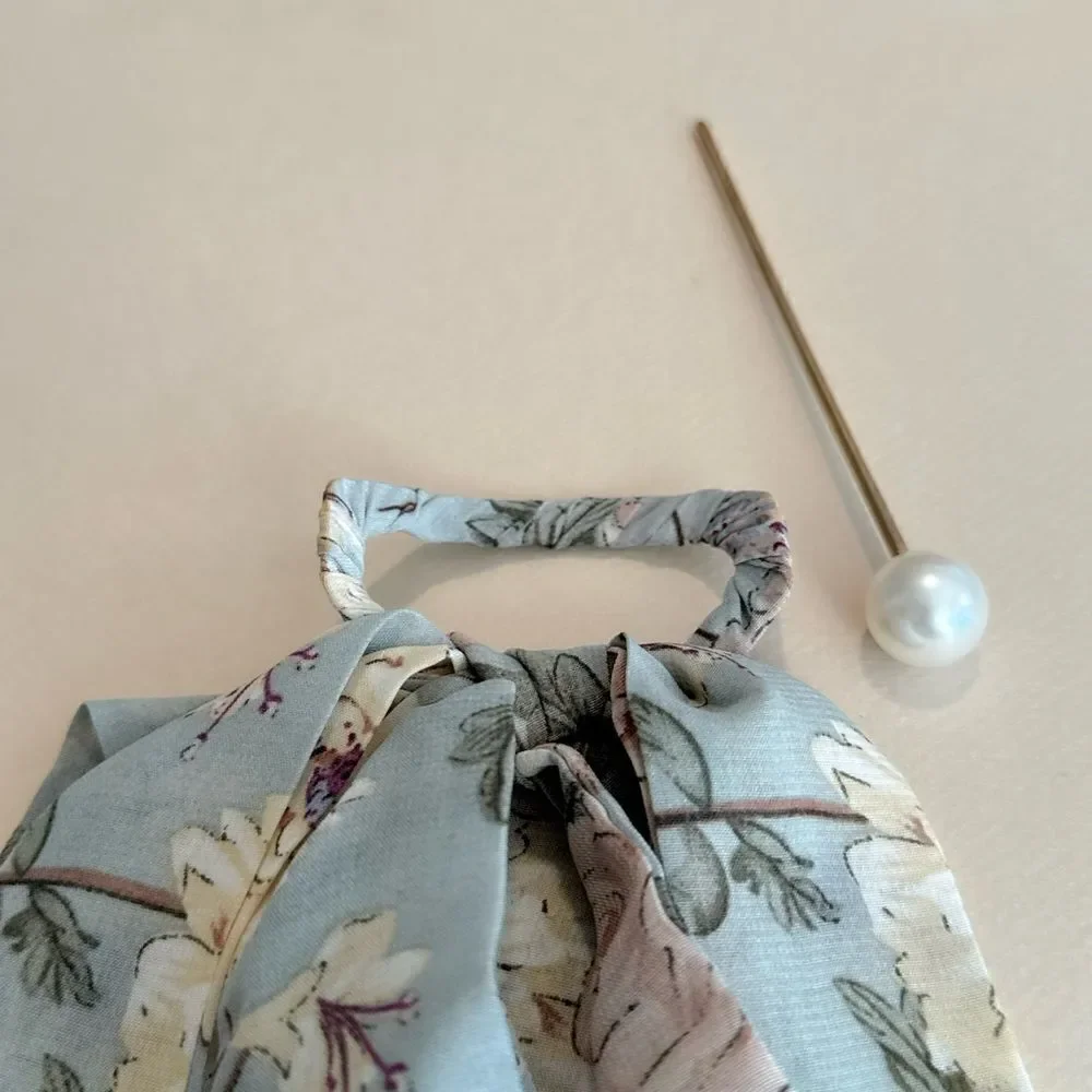 Anthropologie elegant floral