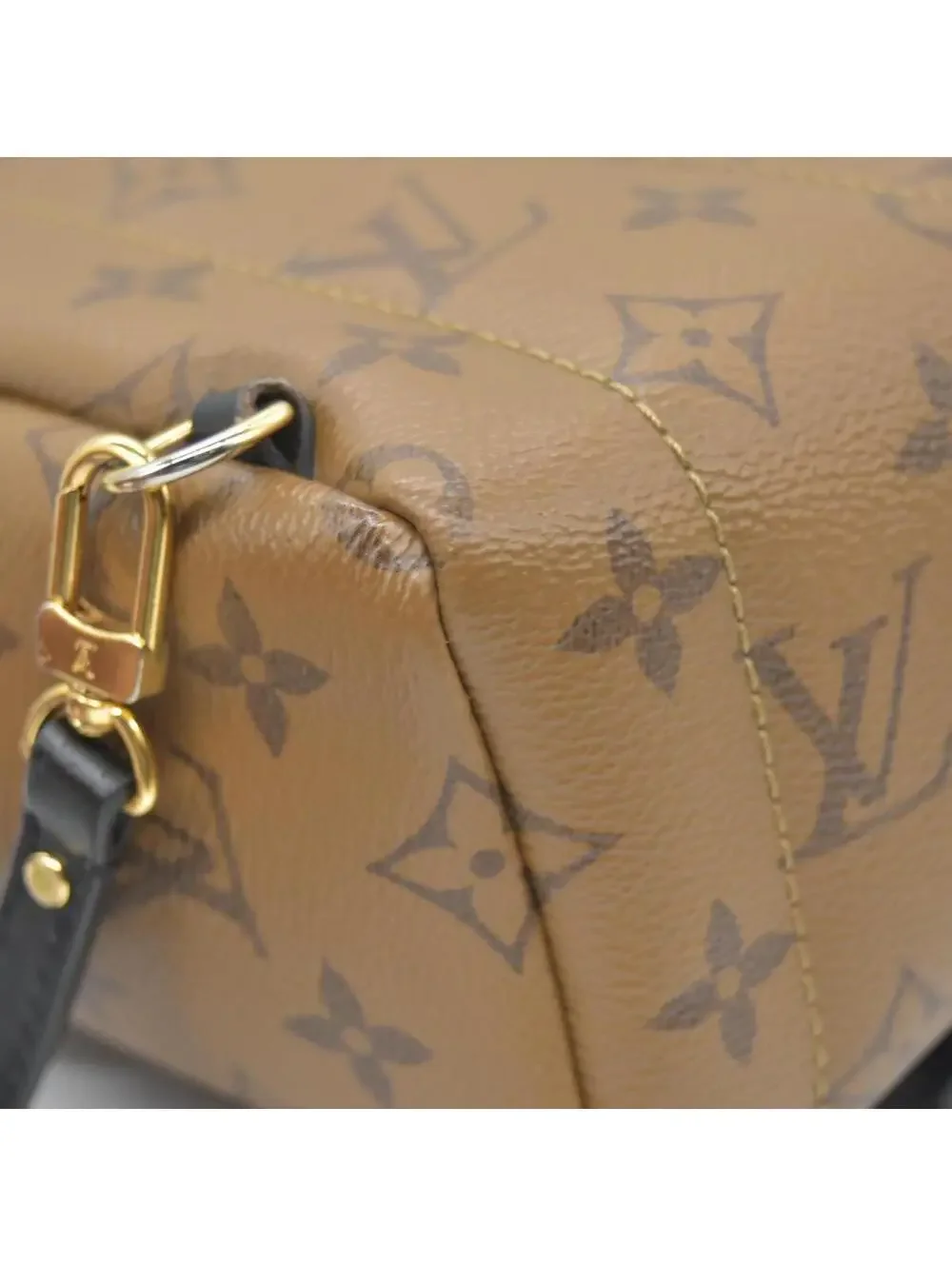 Louis Vuitton hardware faint