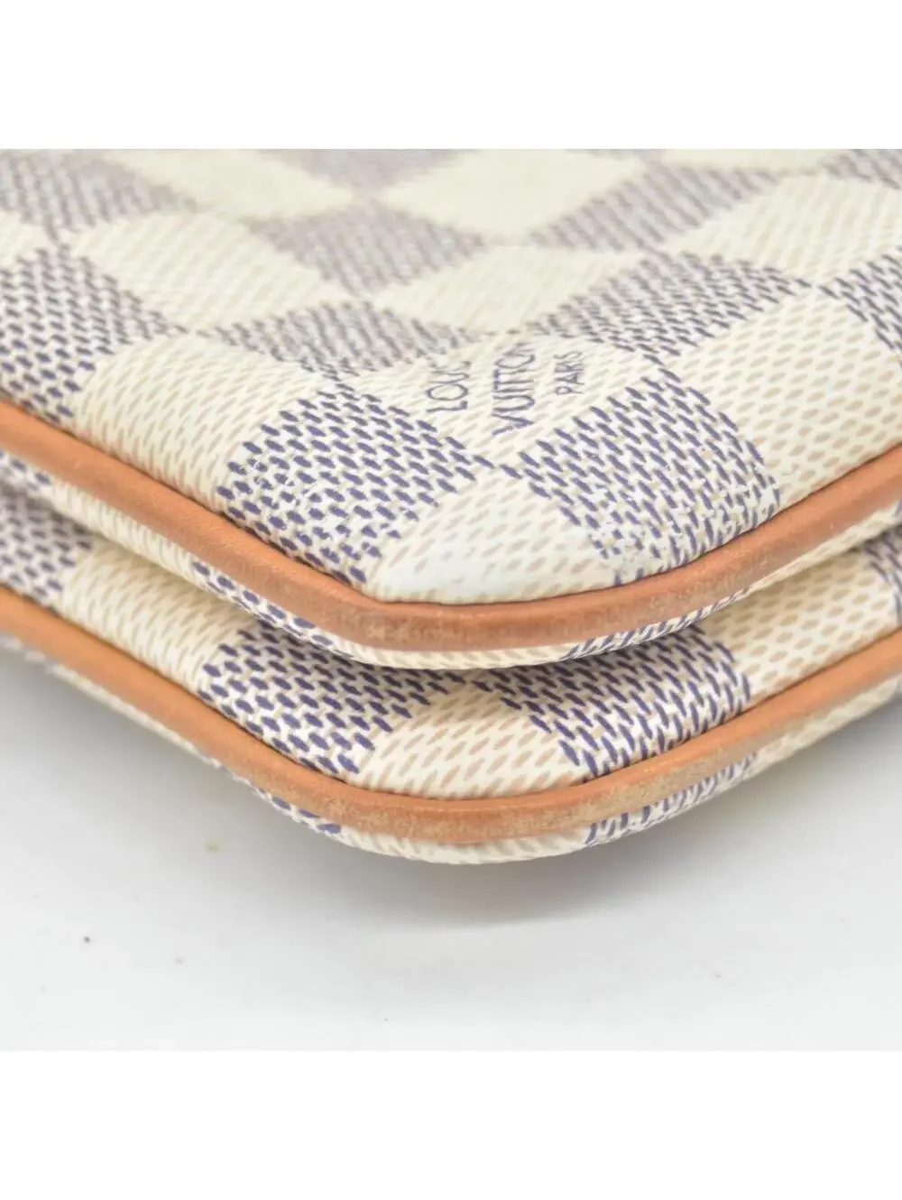 $1350 Louis Vuitton Damier Azur Double Zip Pochette