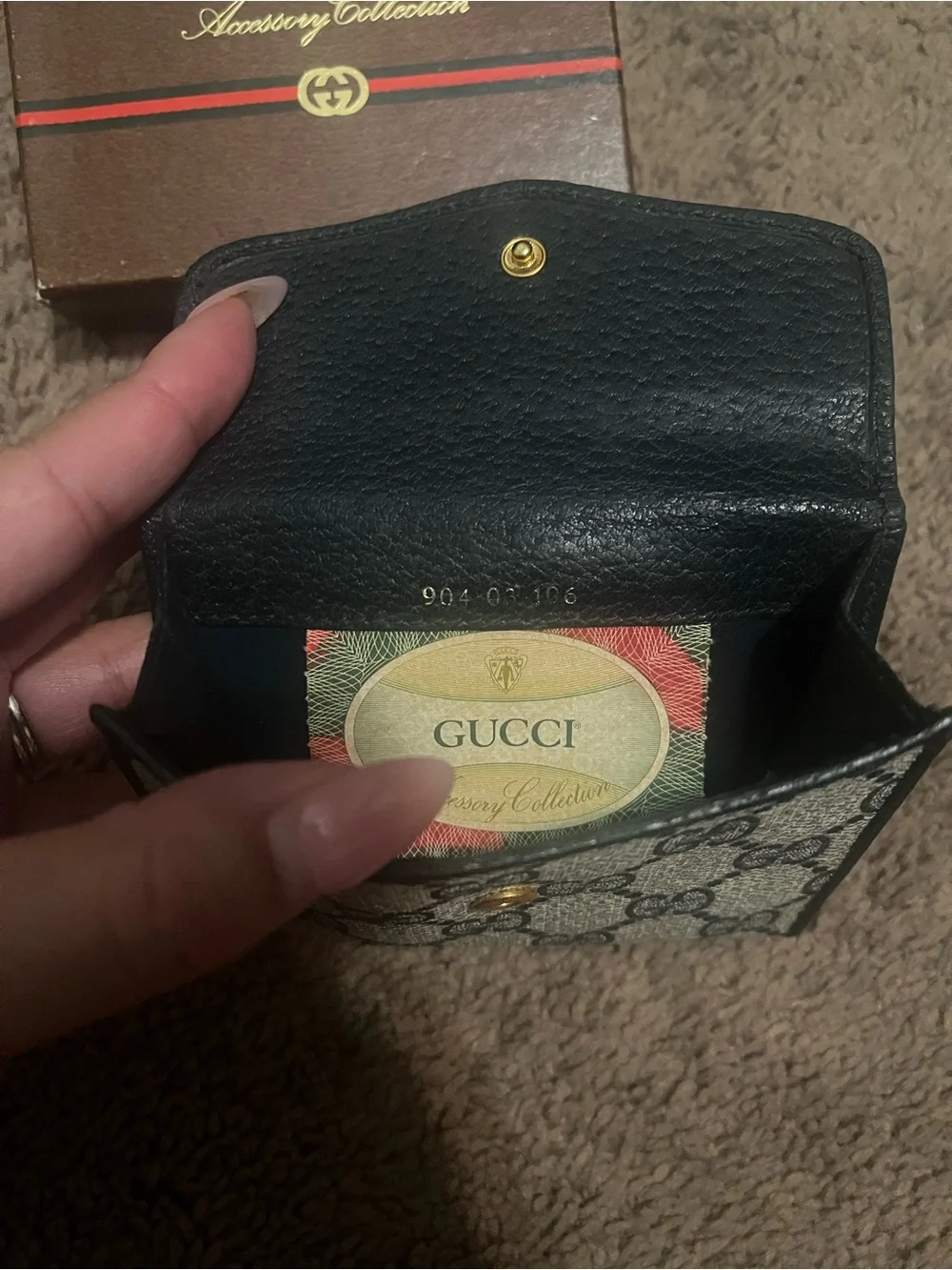 Gucci bi fold
