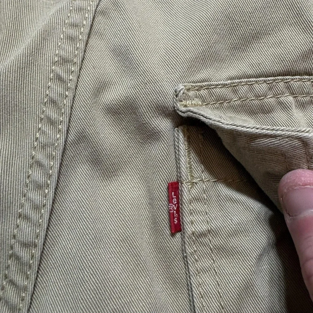 Levis levis cargo
