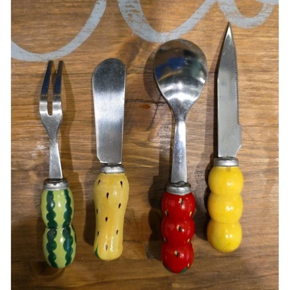 KitchenAid includes spatula