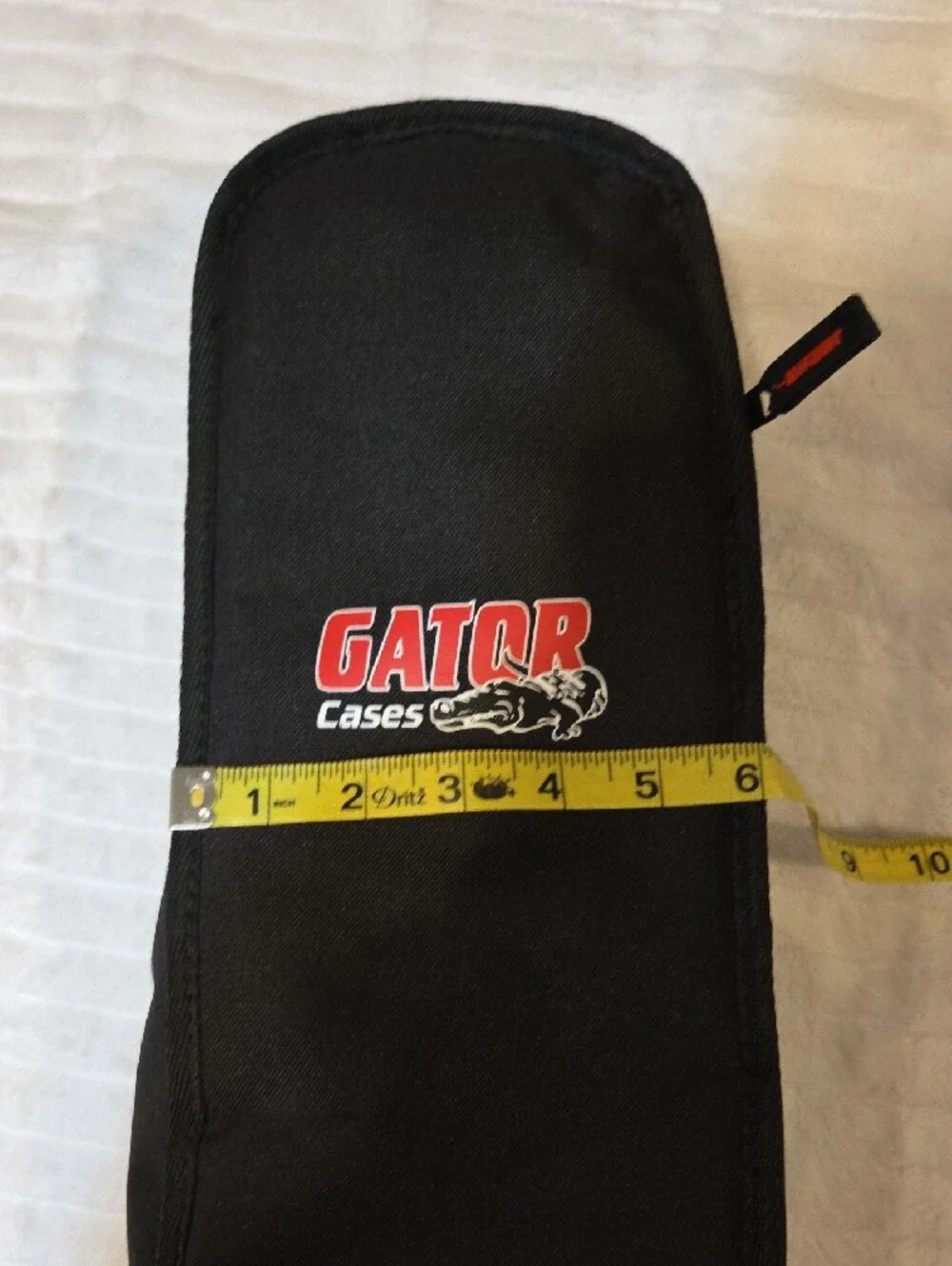 Gator cases black guitar