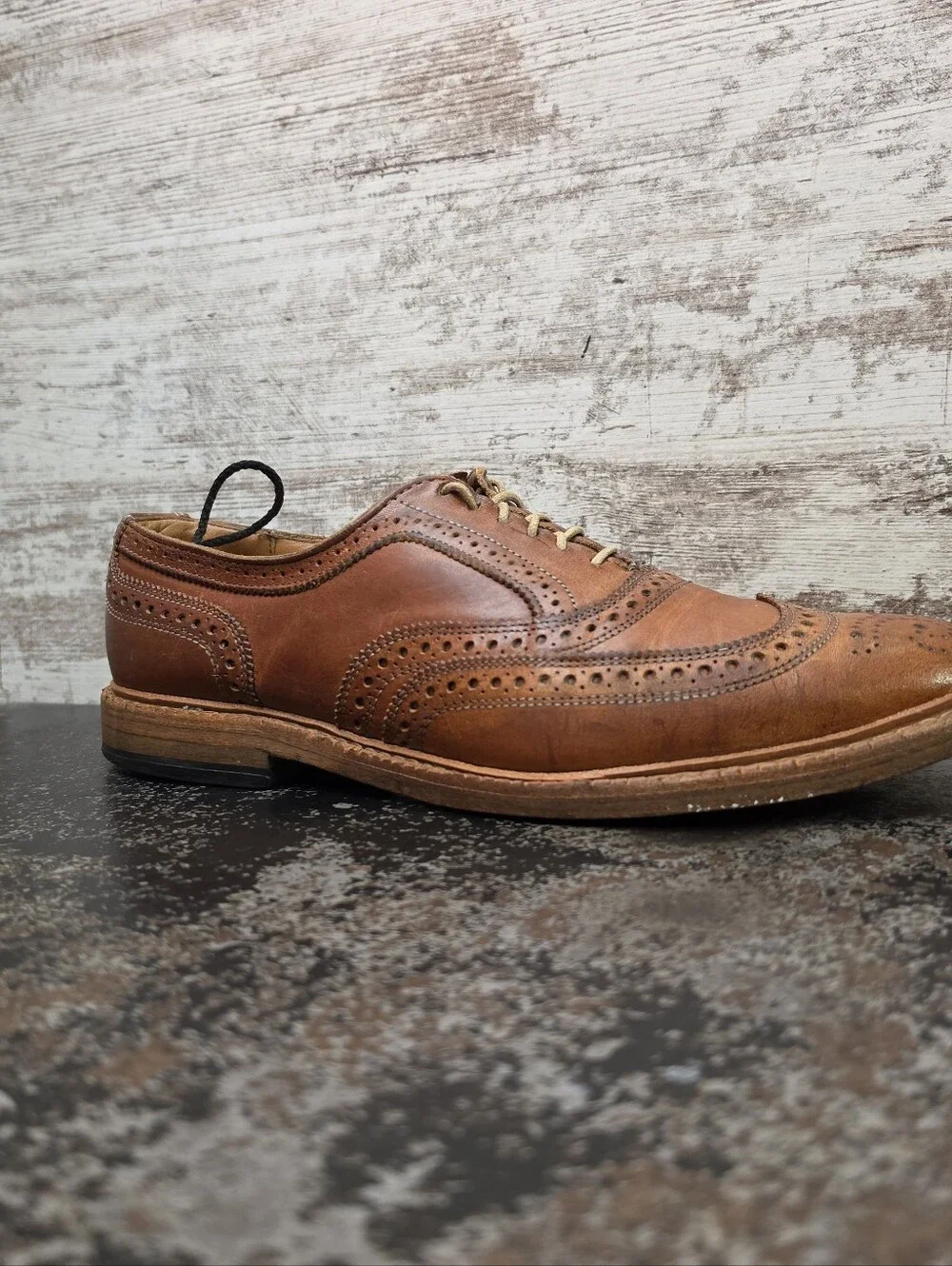 Allen Edmonds shoes have