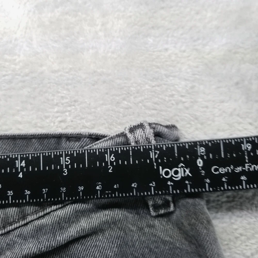 Levis before purchasing