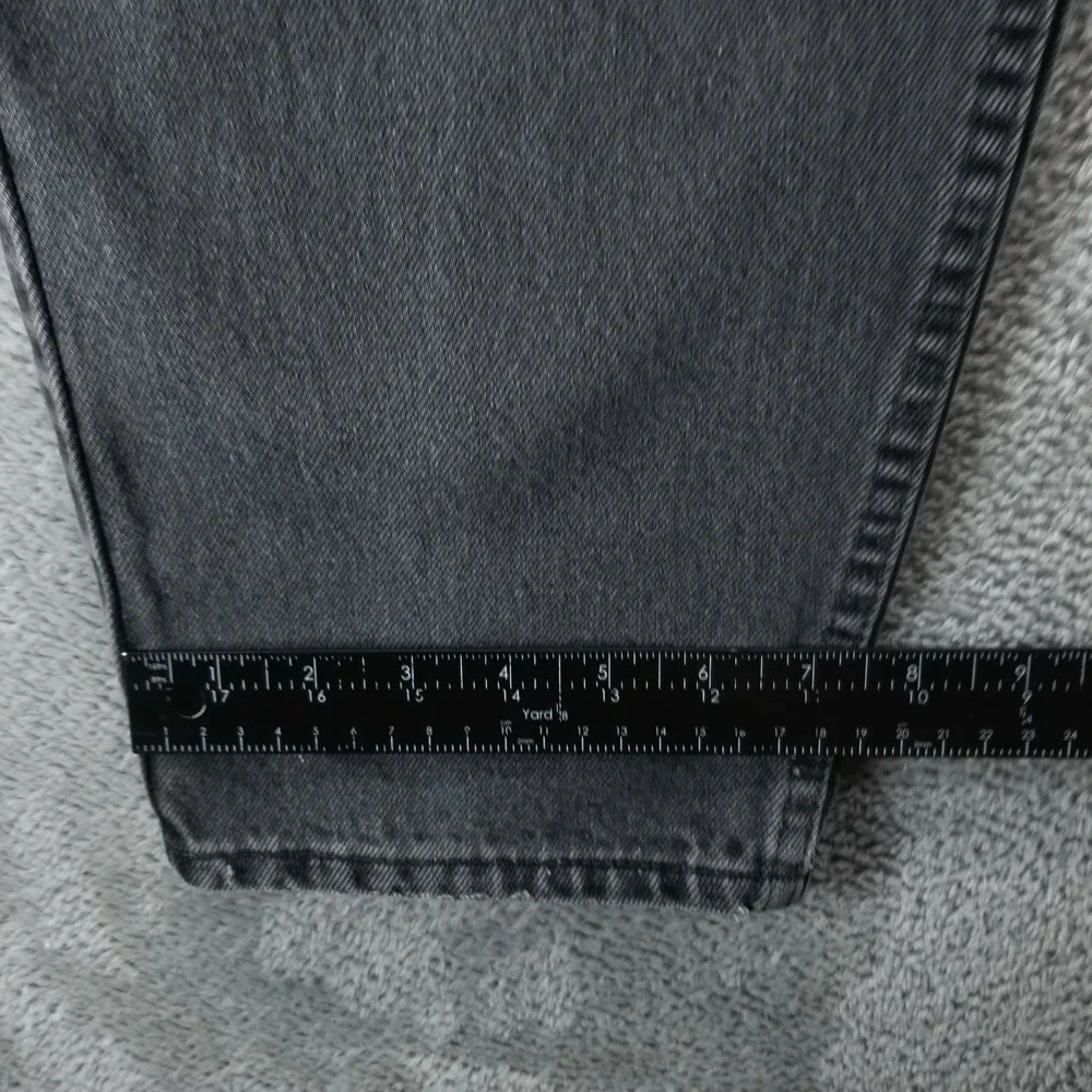 Levis before purchasing
