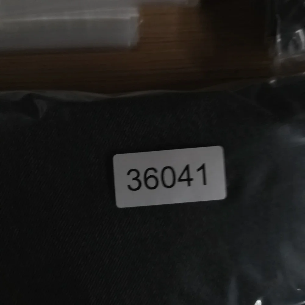 Levis before purchasing