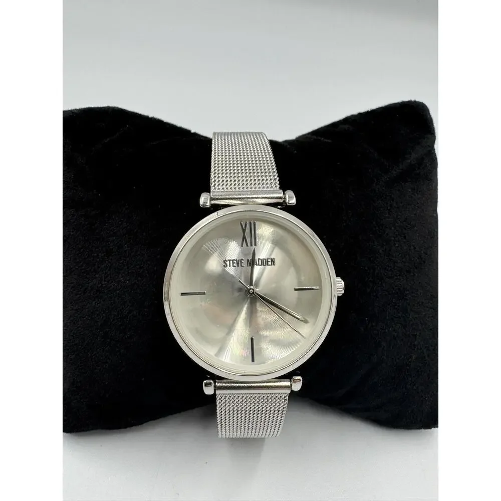 Steve Madden Silver Stainless Steel Mesh Analog Dial Watch SMWS120‎ NEW BATTERY