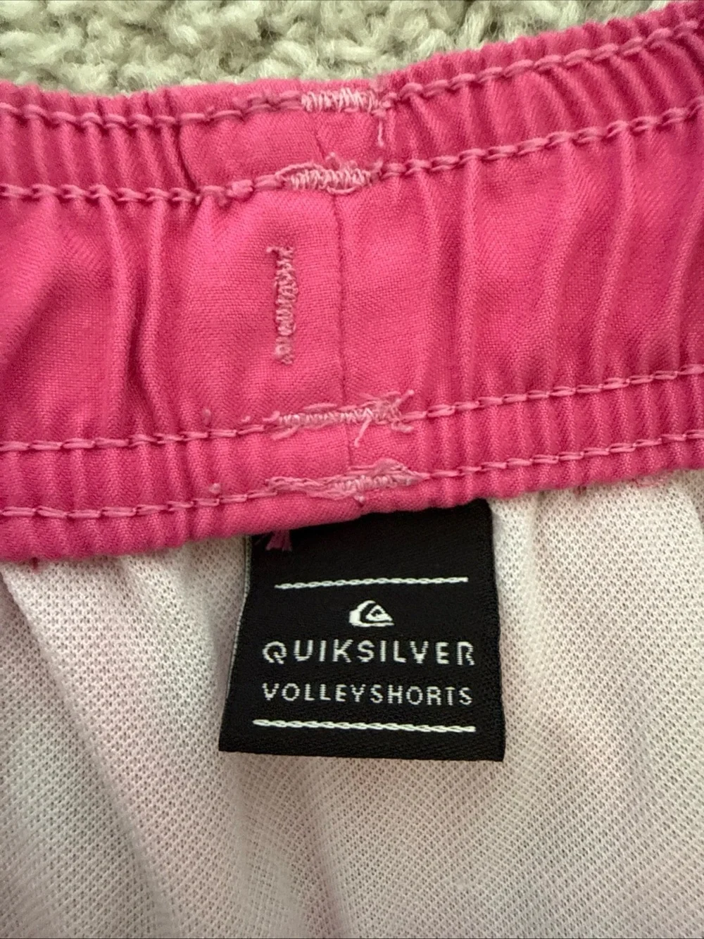 Quiksilver vibrant pink