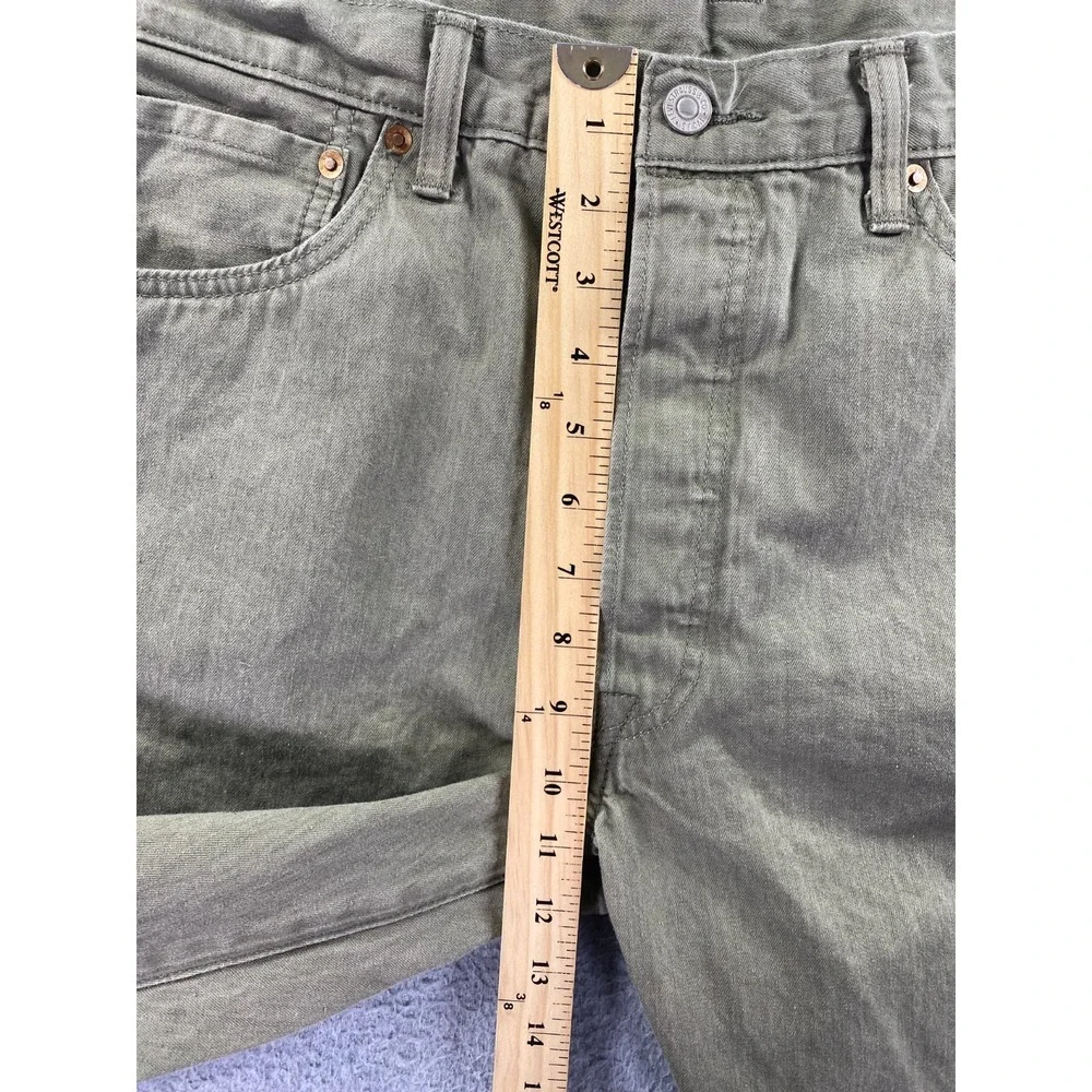 Levis please be
