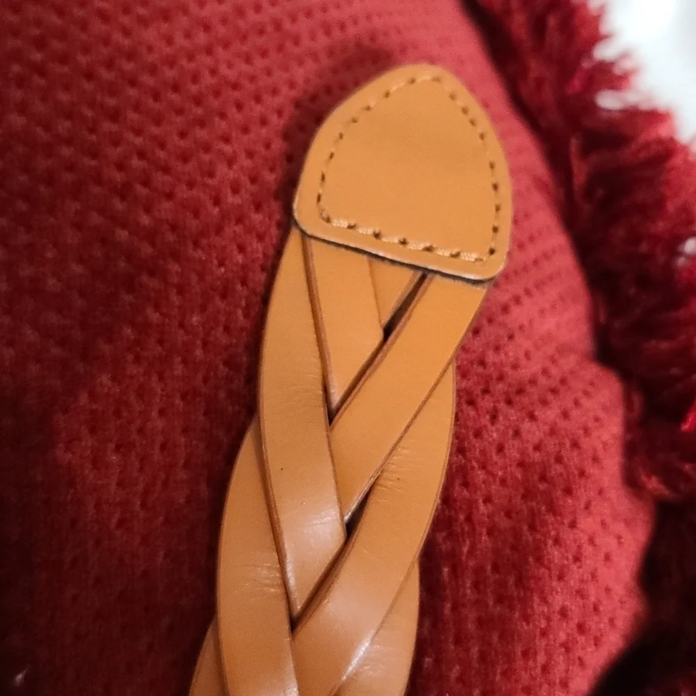 Unbranded 36 brown caramel