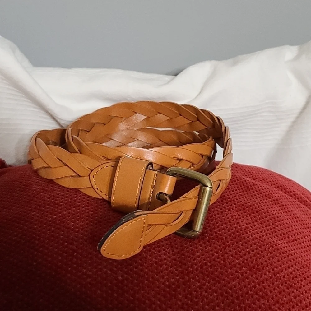 Unbranded bonded caramel