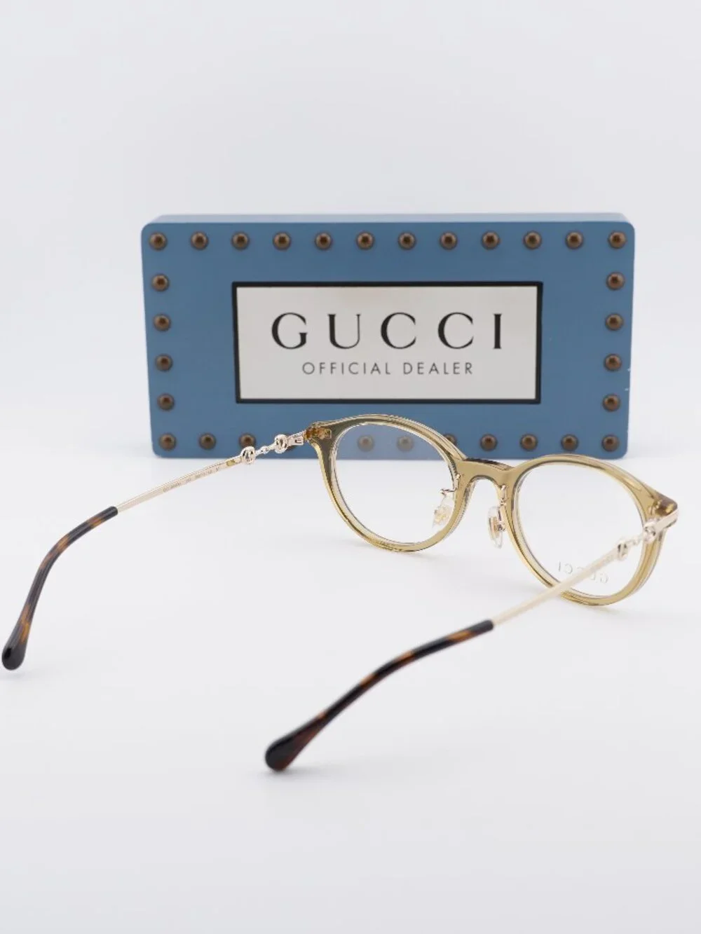 Gucci we items