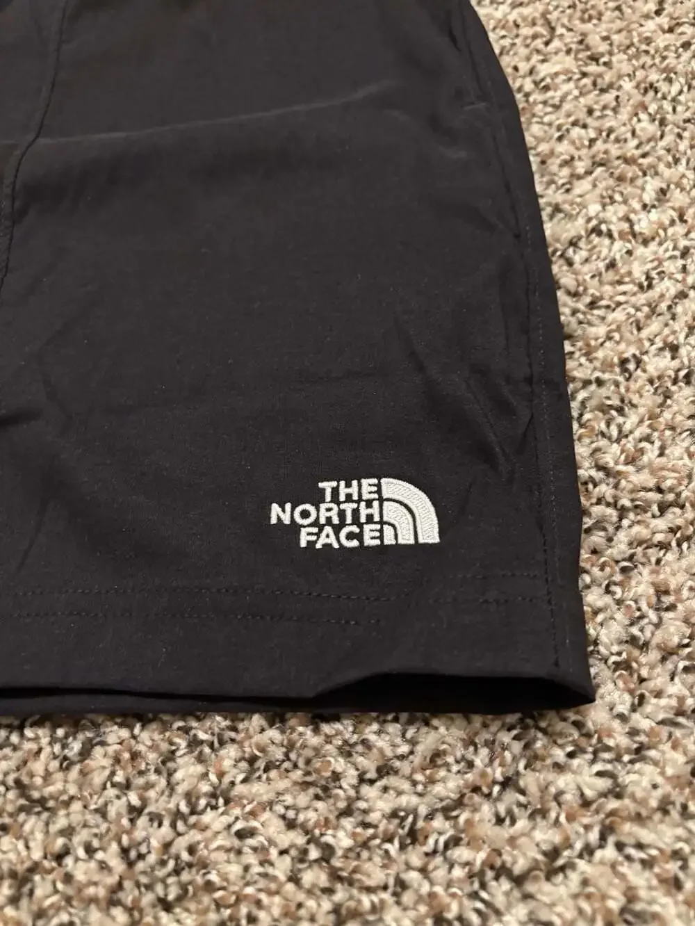 The North Face Men's stretchy but durable Active Shorts. NWOT. XL