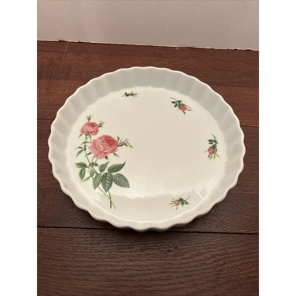 VINTAGE ONEIDA ROSE PATTERN PORCELAIN FLUTED‎ PIE/QUICHE/TART BAKING DISH