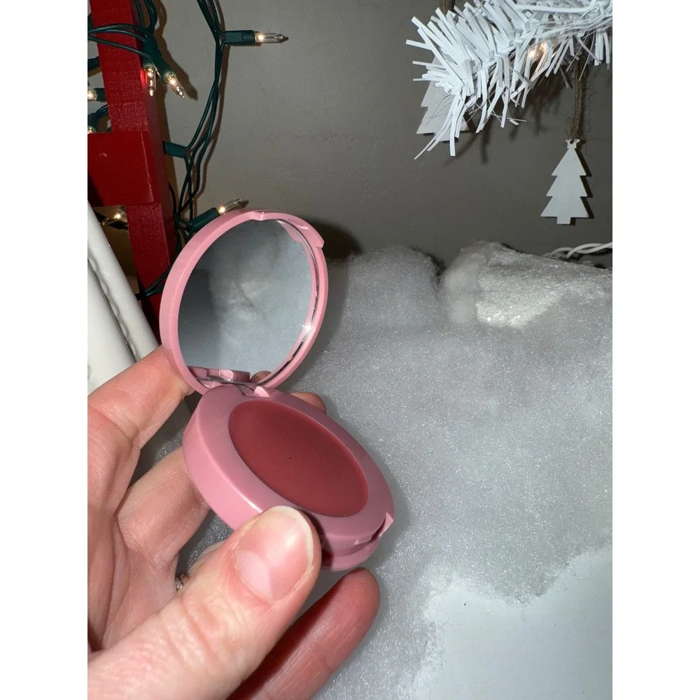 DOLL10 Beauty Solutions discover radiant