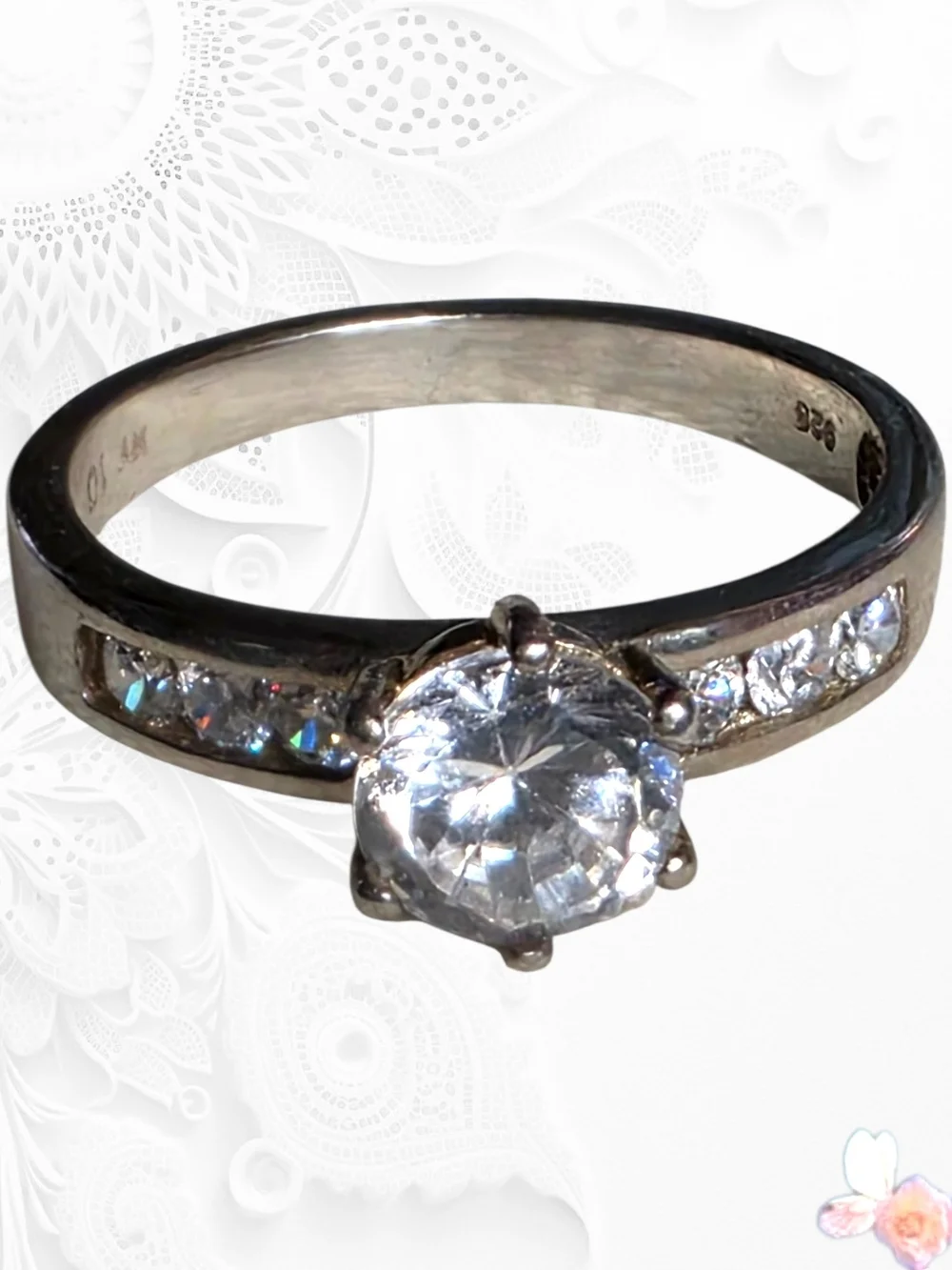 Signed NV (AVON) Solitaire CZ Ring Sterling Silver 925 Size 10