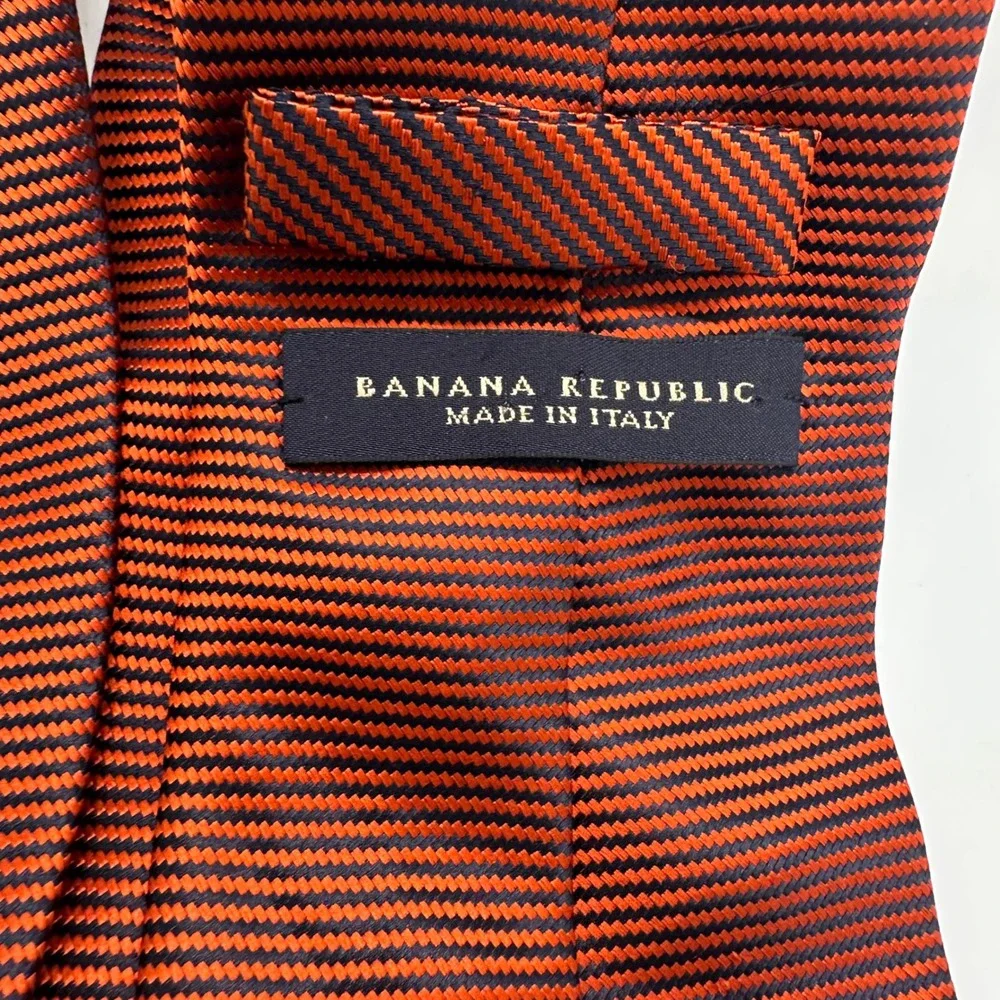 Banana Republic elevate your