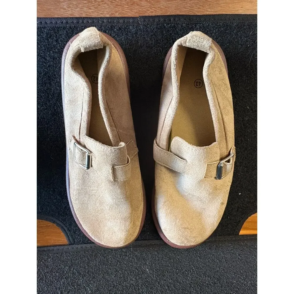 N/A men’s tan