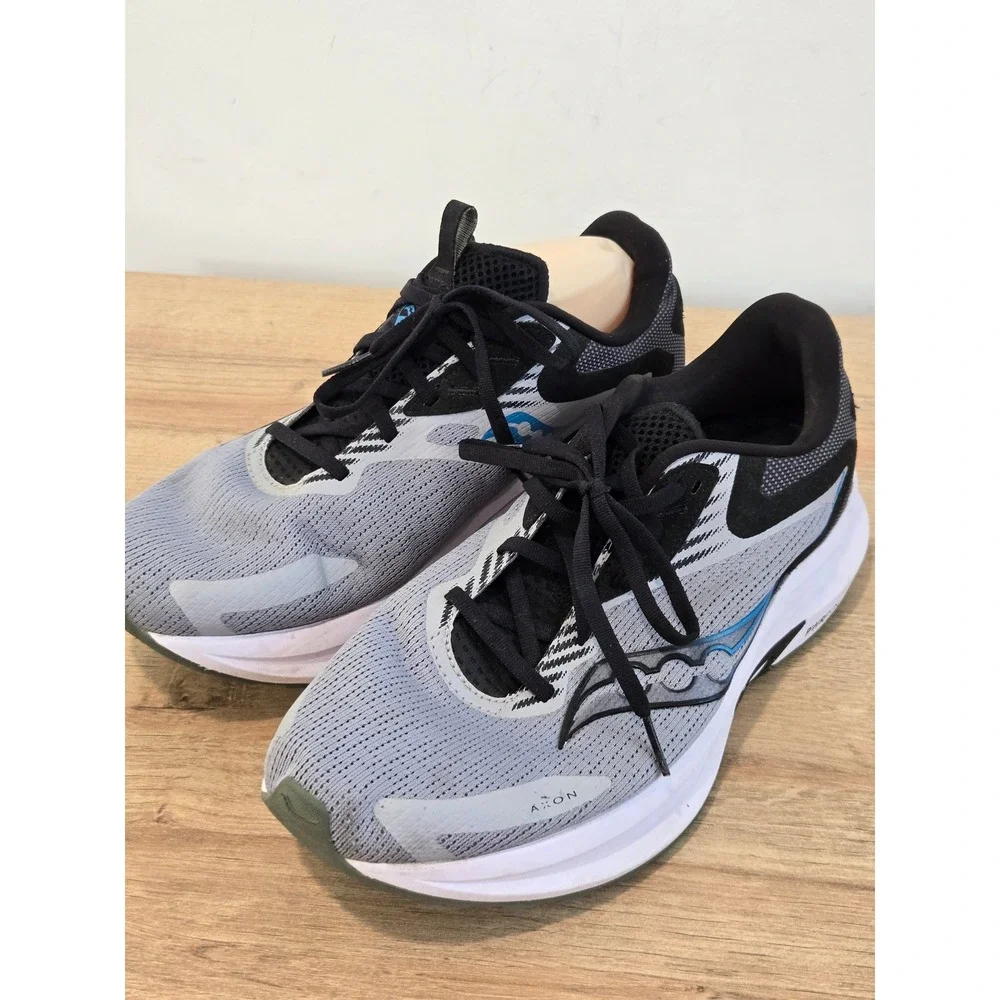 Saucony very good