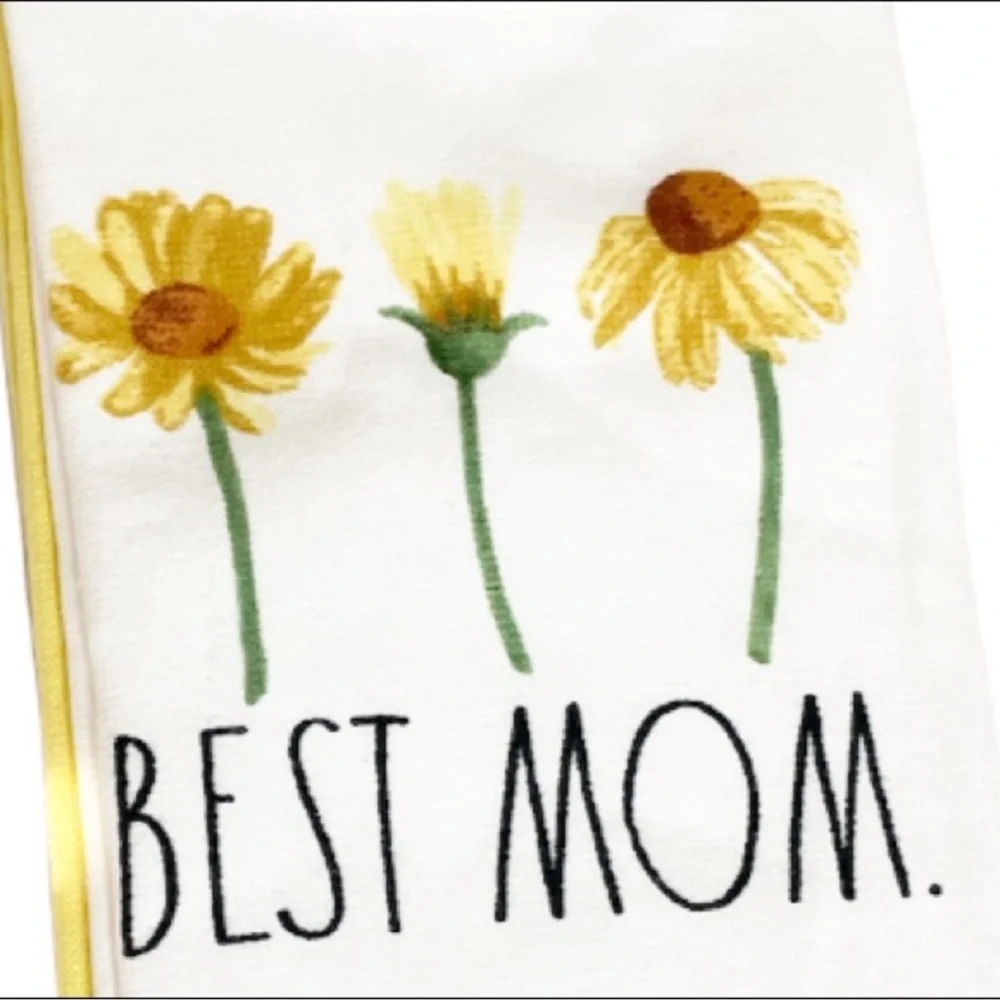 NEW Rae Dunn BEST MOM Set of 3 Kitchen Towels 🌼🌼🌼