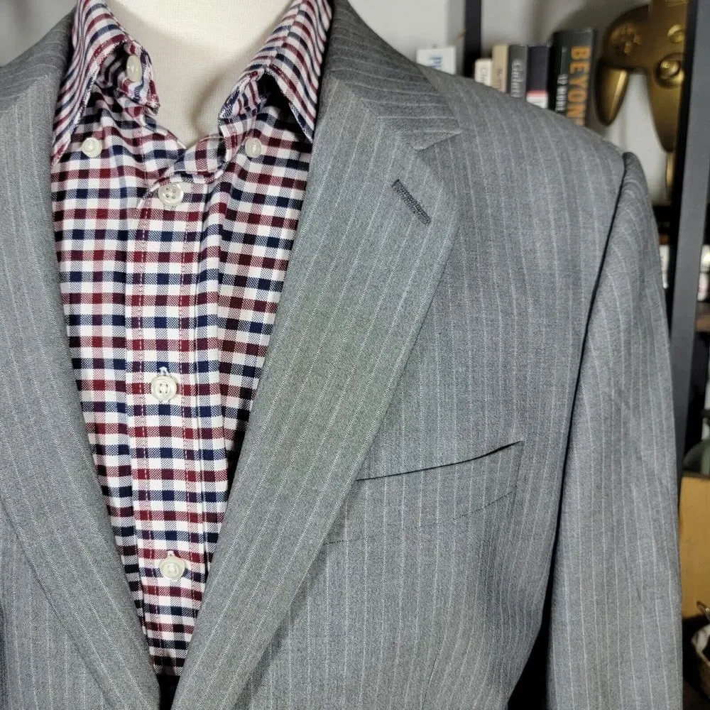 Express Men's Sport Coat Blazer Two Button Gray Striped Polyester Blend Size 42L