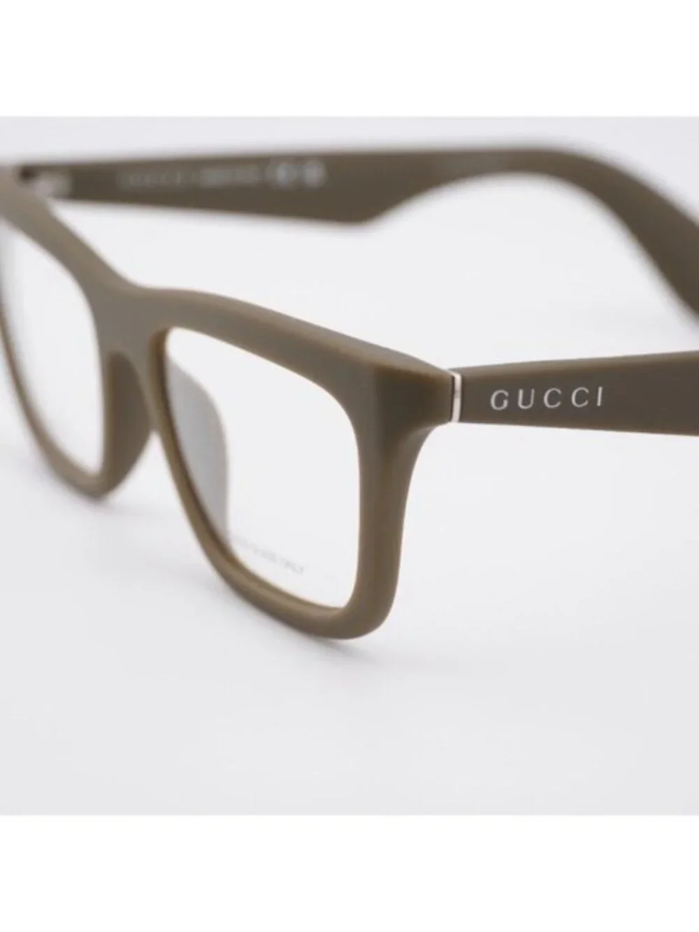 Gucci authentic gg1933o