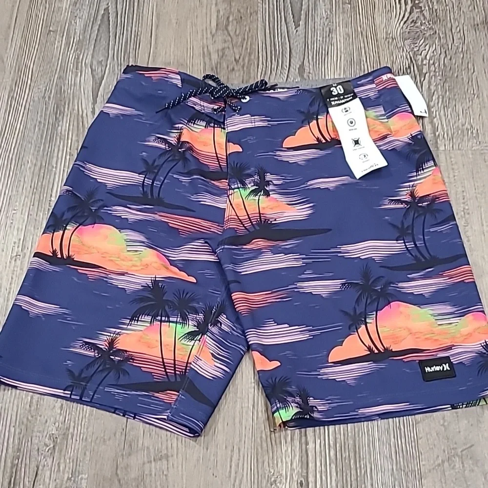 Hurley vibrant swim