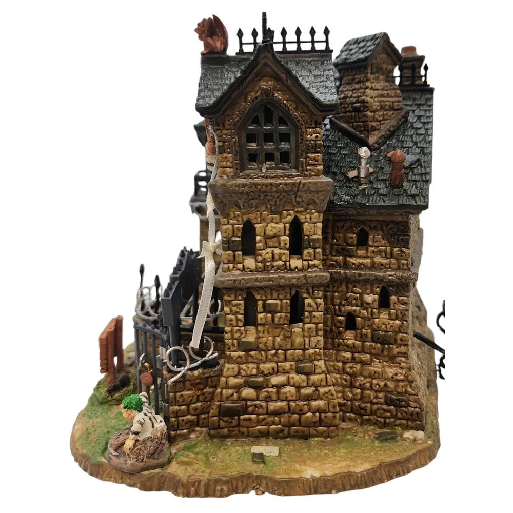 Lemax it spooky prison