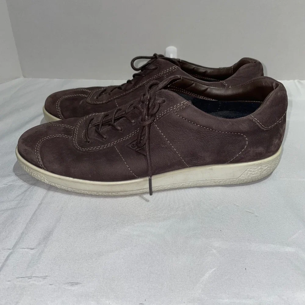 Ecco soft sneakers