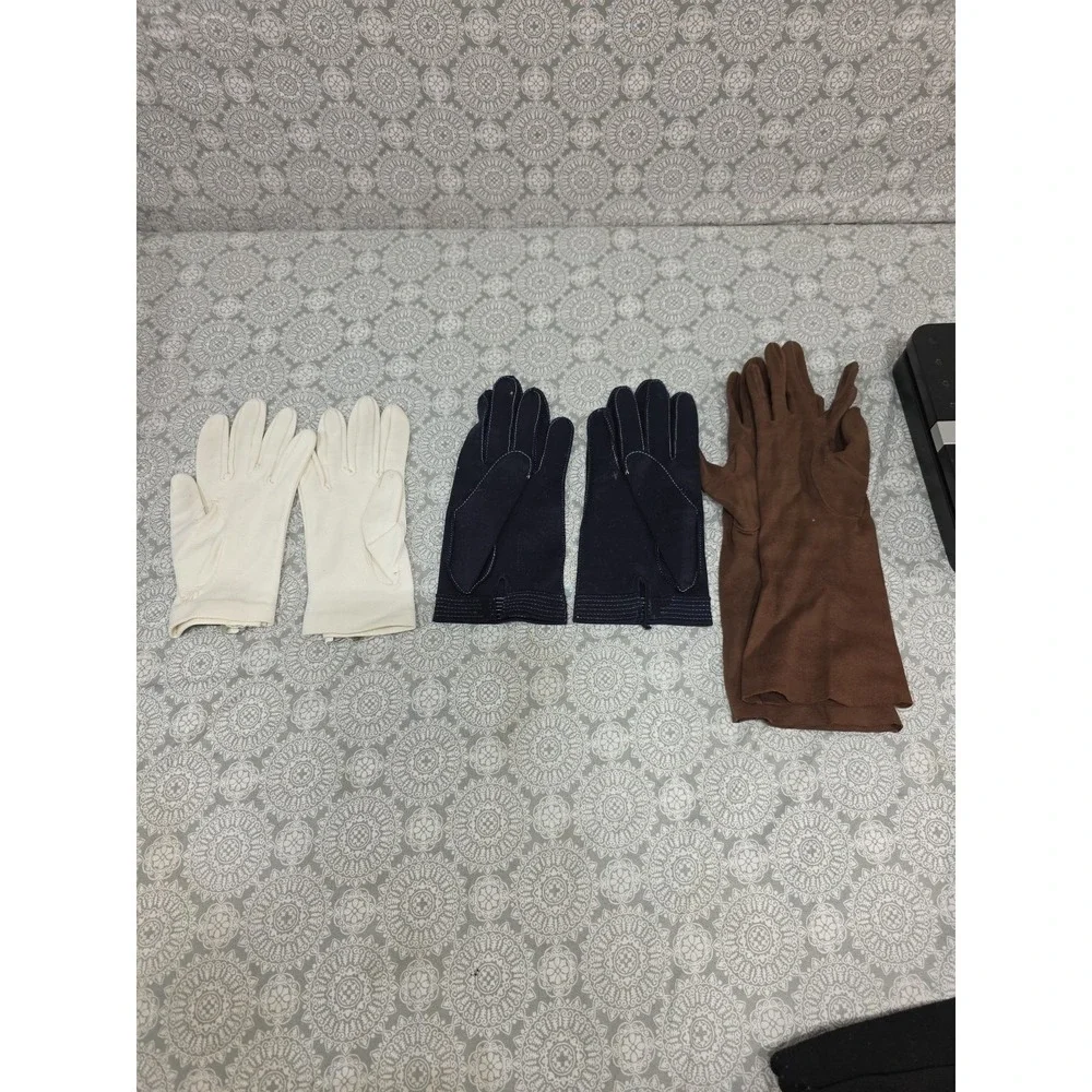 The Unbranded Brand may have