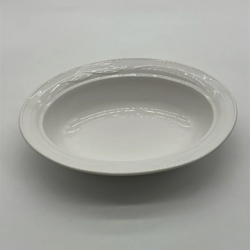 Corningware white quarts piece