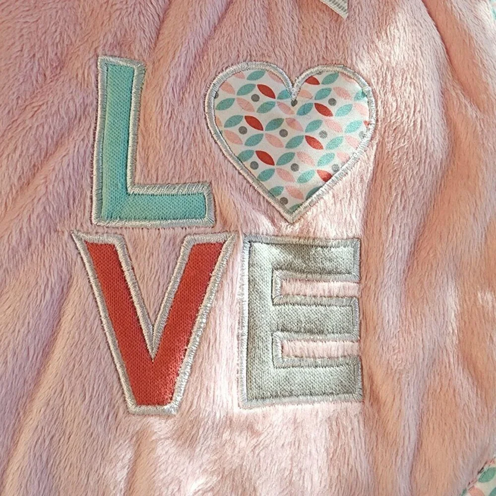 Carter's pink baby blanket LOVE heart applique New Carters