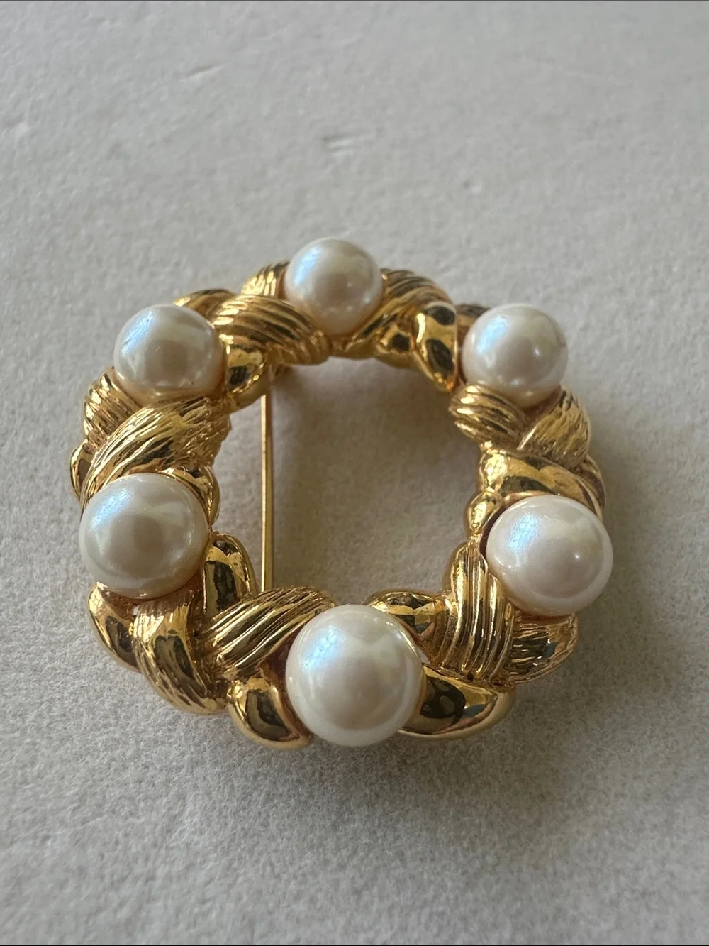 Napier circular wreath