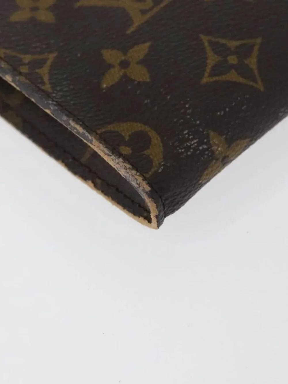 Louis Vuitton brand	louis vuitton