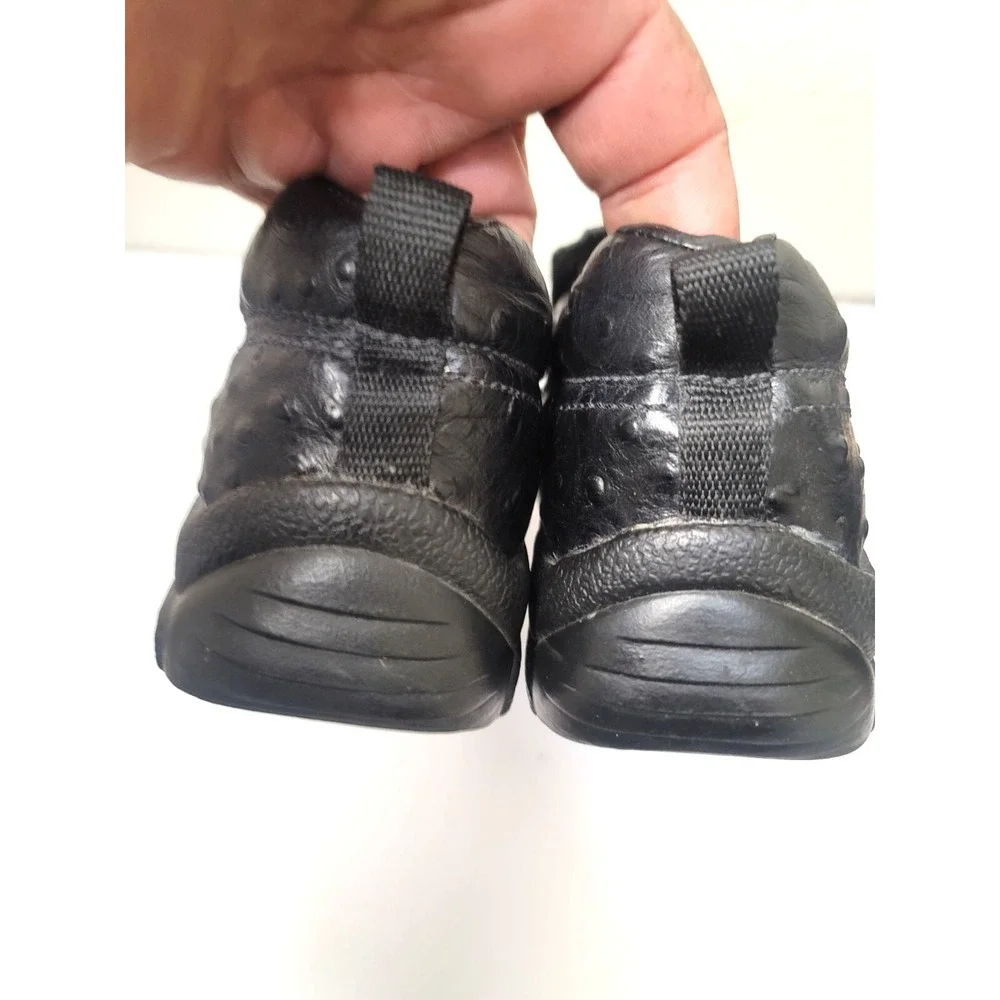 Roper textured footbed complemented